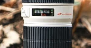 Which Mirrorless Camera is Best for Wedding Photography?