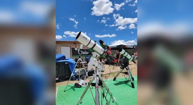 Refracting Telescope for Astrophotography